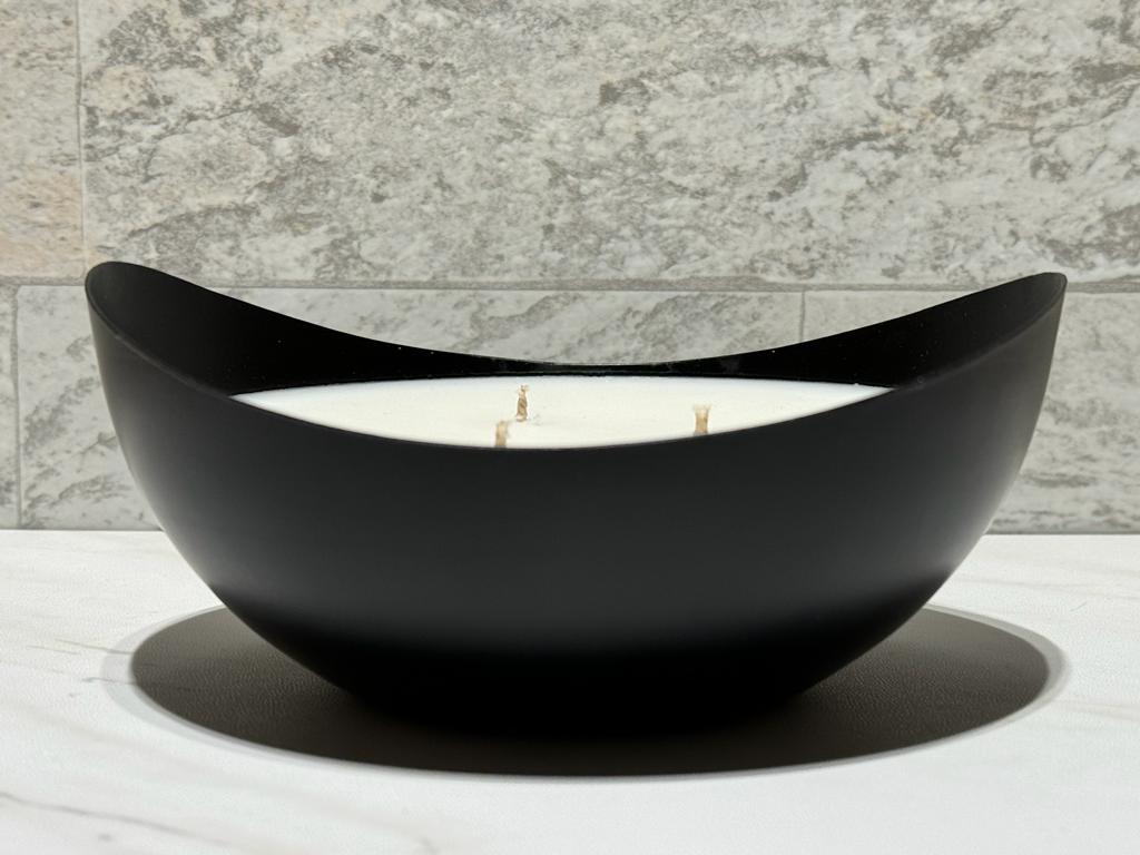 Luxury Coconut Candle in Metal base