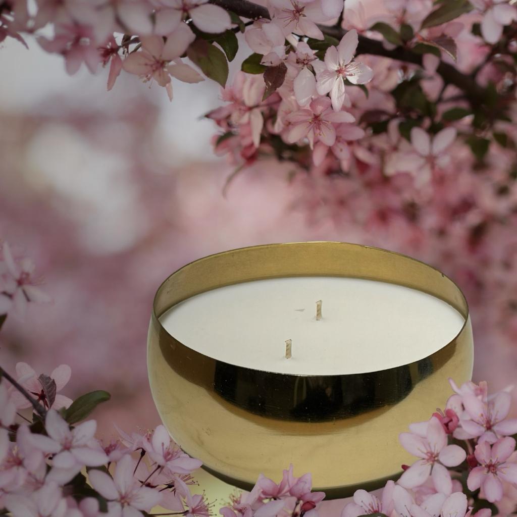 Luxury Coconut Candle in Golden Metal base