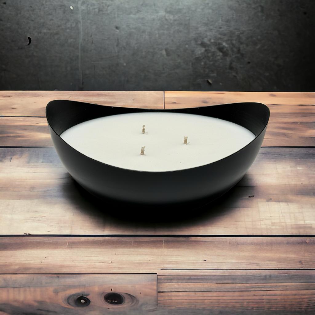 Luxury Coconut Candle in Metal base