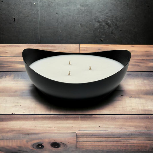 Luxury Coconut Candle in Metal base