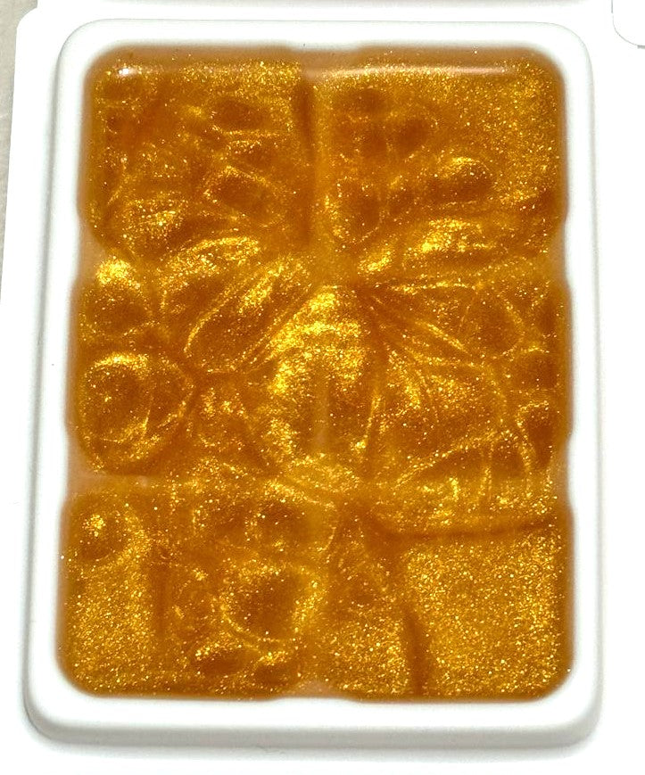 Highly Scented All Natural Soy Wax Melts-4 Different scents-6 Cube each - Strawberry Guava+Vanilla+White Sage & Lavender+Ocean Breeze.